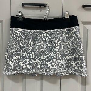 Lululemon Athletica, Run Skirt, size 6